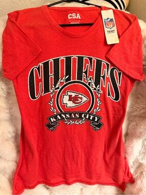 Kansas City Chiefs Red Women's Graphic Jersey Tee - CSA